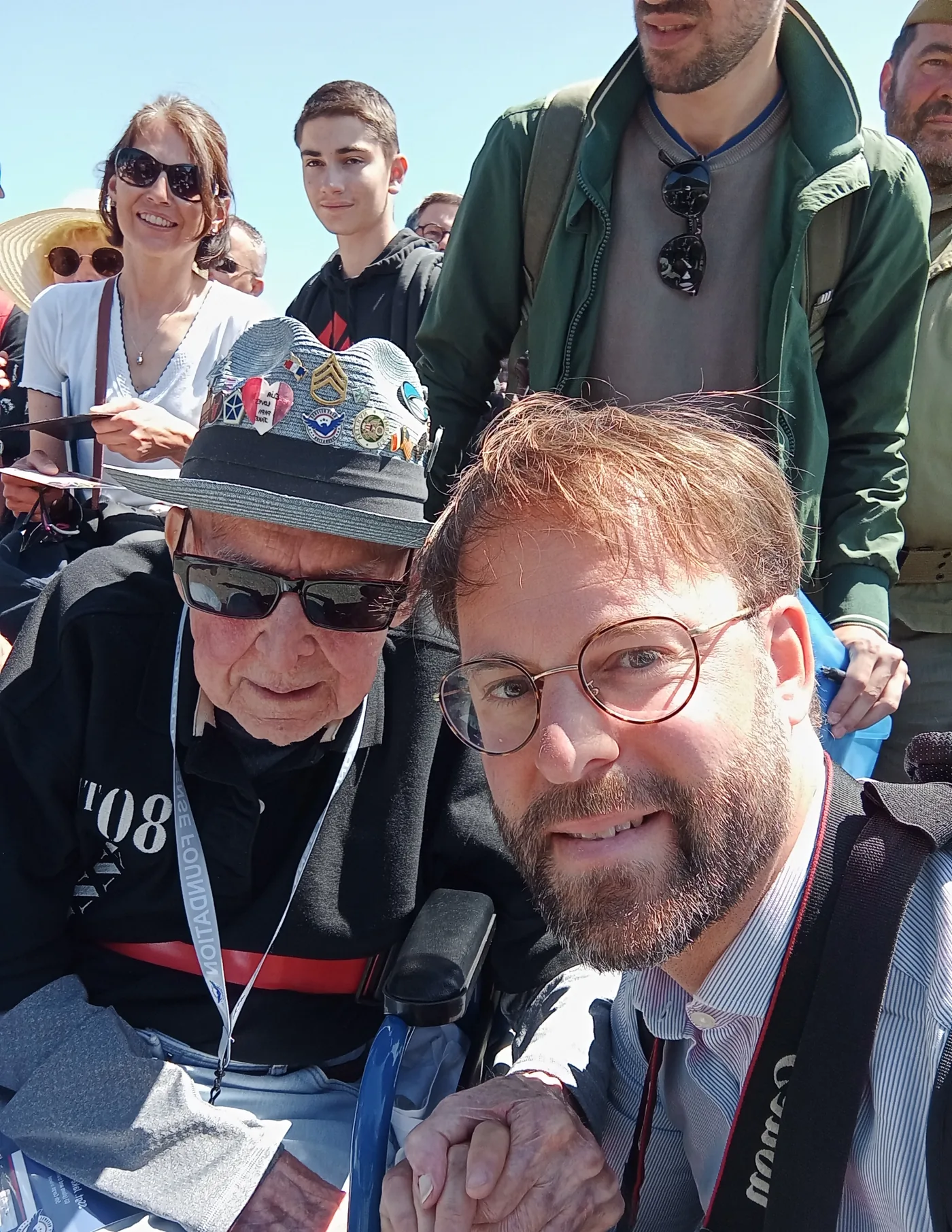 Frédéric Desclercs en selfie avec un vétéran de la Best Defense Foundation